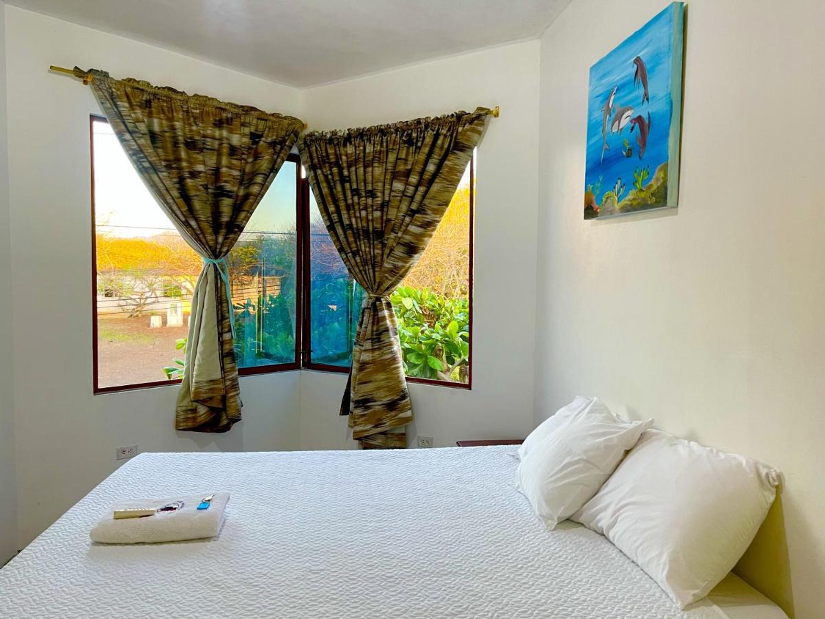 Готель Hostal Vista Al Mar Пуерто-Бакерісо-Морено Екстер'єр фото