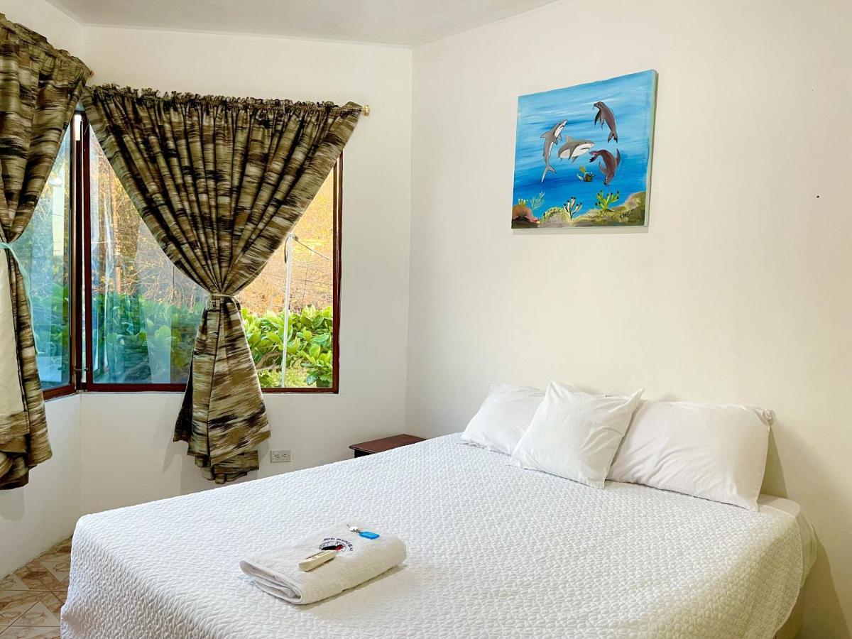 Готель Hostal Vista Al Mar Пуерто-Бакерісо-Морено Екстер'єр фото