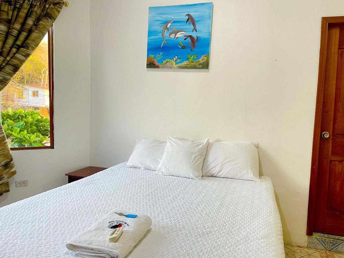Готель Hostal Vista Al Mar Пуерто-Бакерісо-Морено Екстер'єр фото